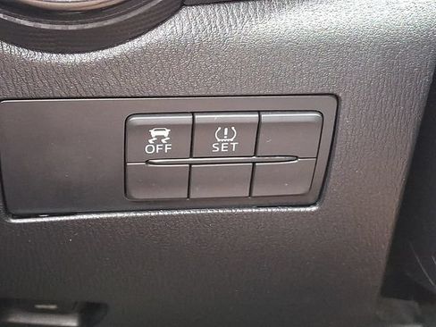 Used 2018 Toyota Yaris iA FWD image 27