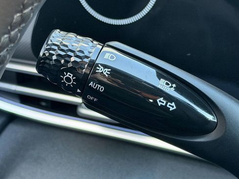 New 2025 Hyundai Elantra SEL image 20