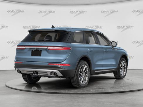 Used 2023 Lincoln Corsair Grand Touring w/ Equipment Group 301A AWD/4WD image 2