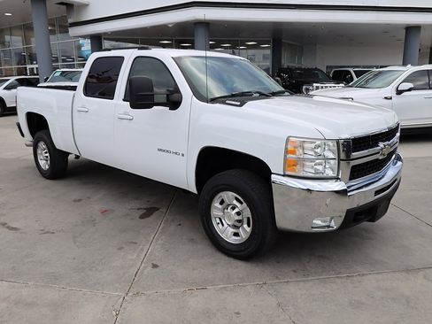 Used 2008 Chevrolet Silverado 2500 LTZ w/ Safety Package image 8