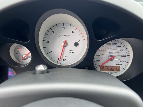 Used 2006 Dodge Viper SRT-10 RWD image 20