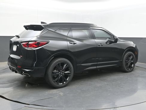 Used 2022 Chevrolet Blazer RS w/ Enhanced Convenience Package FWD image 9