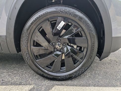 New 2026 Volkswagen Atlas SE AWD/4WD image 11
