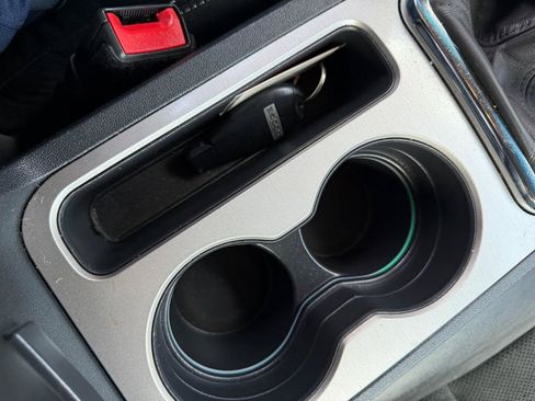 Used 2014 Dodge Challenger SRT8 RWD image 28