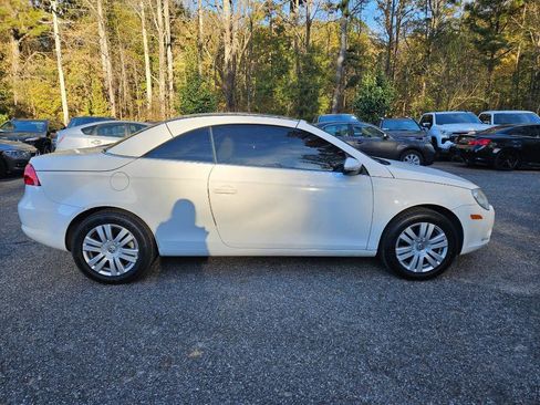 Used 2009 Volkswagen Eos Komfort image 7
