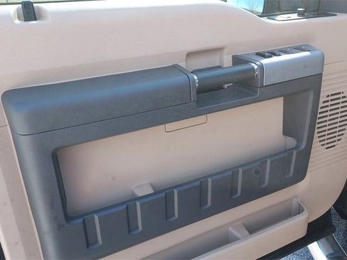 Used 2015 Ford F350 Lariat w/ Lariat Ultimate Package image 11