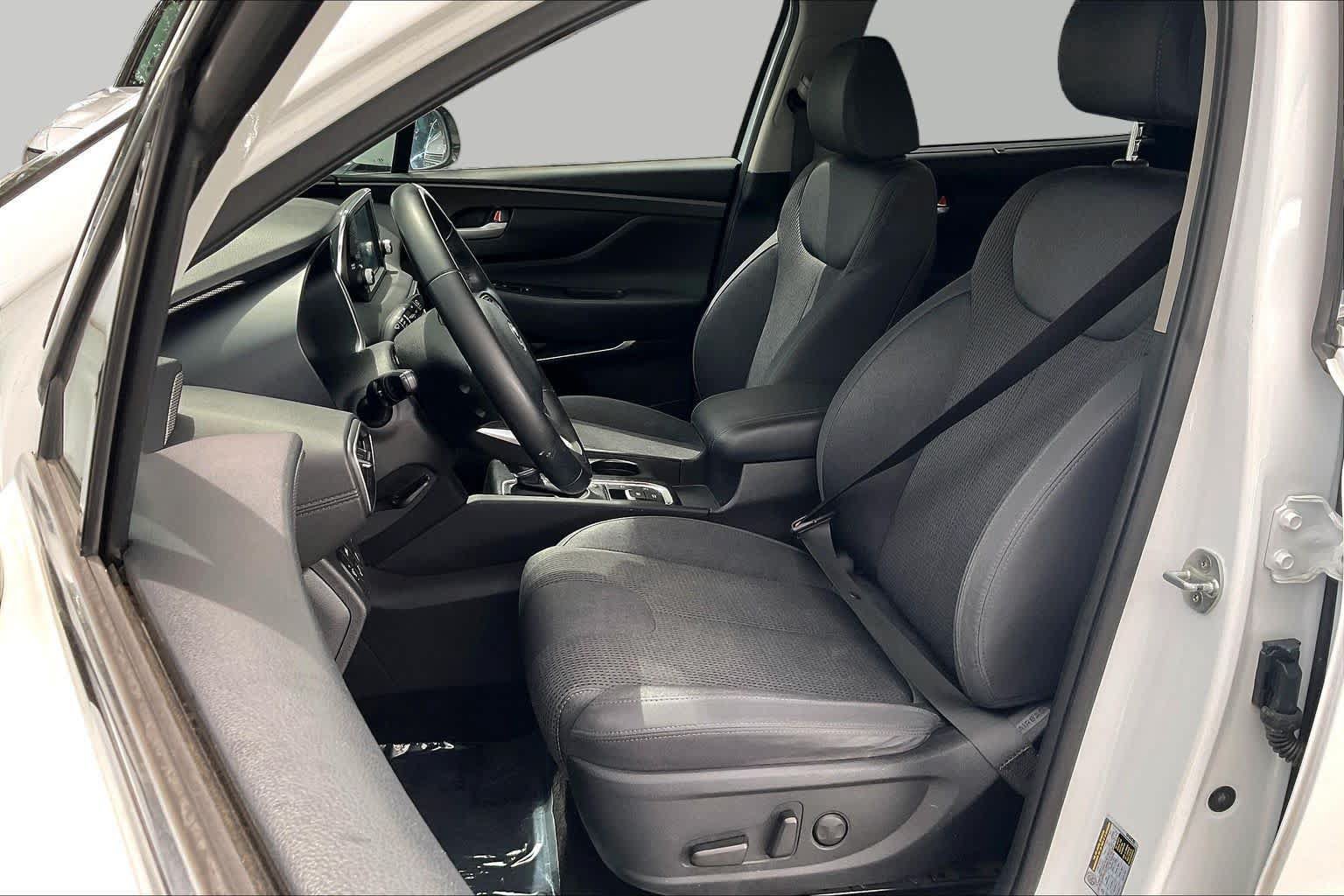 Used 2020 Hyundai Santa Fe SEL w/ Convenience Package FWD image 14