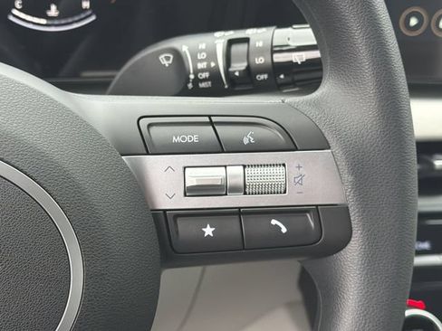New 2026 Hyundai Tucson SEL FWD image 30