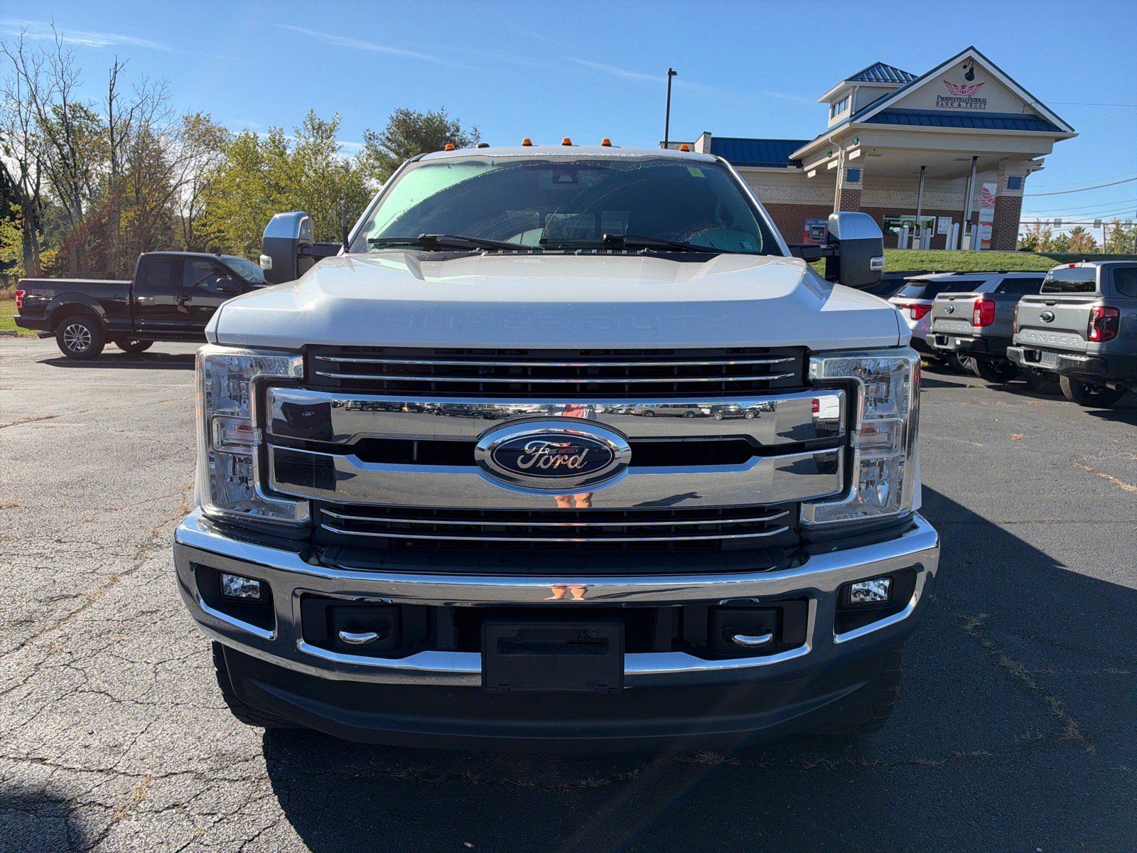Used 2017 Ford F250 Lariat w/ Lariat Ultimate Package AWD/4WD image 2