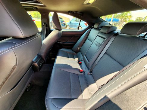 Used 2022 Lexus IS 300 w/ Premium Package image 11