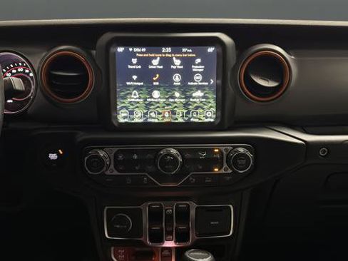 Used 2021 Jeep Gladiator Mojave image 12
