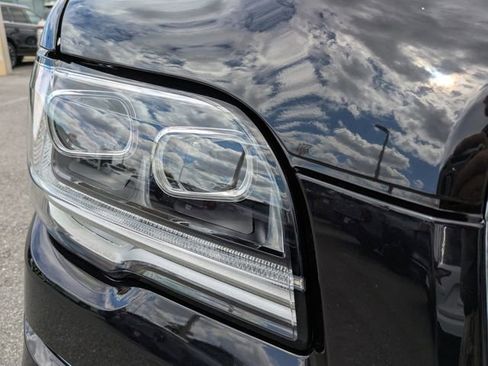 Certified 2024 Lincoln Navigator L Black Label AWD/4WD image 10