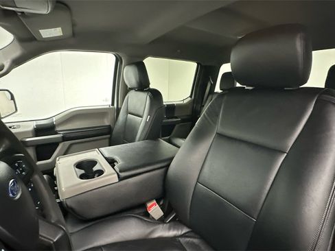 Used 2020 Ford F150 XLT w/ Trailer Tow Package image 8