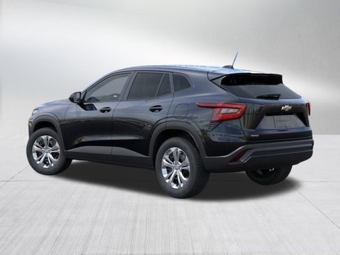 New 2026 Chevrolet Trax LS image 3