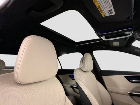 Certified 2025 Mercedes-Benz C 300 Sedan image 18