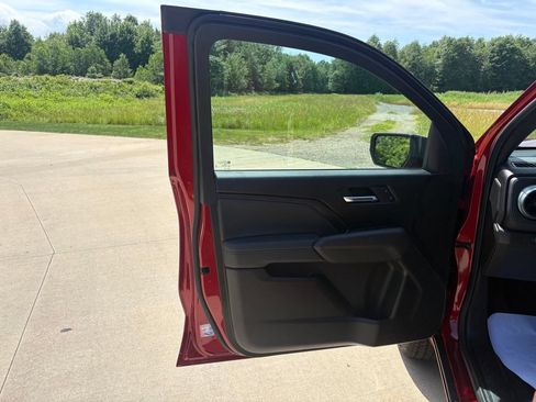 New 2026 Chevrolet Colorado LT AWD/4WD image 13