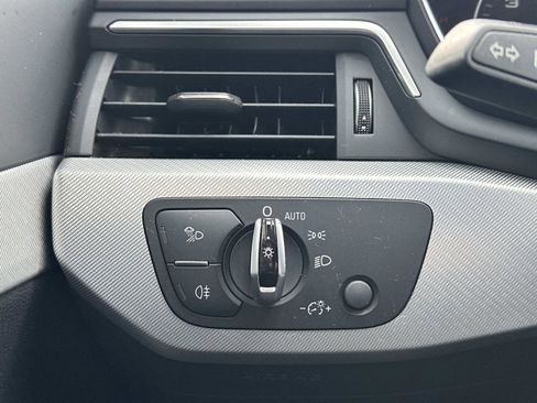 Used 2017 Audi A4 2.0T Premium image 25