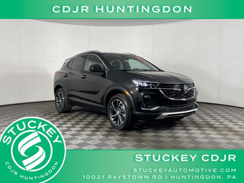 Used 2023 Buick Encore GX Essence w/ Advanced Technology Package image 1
