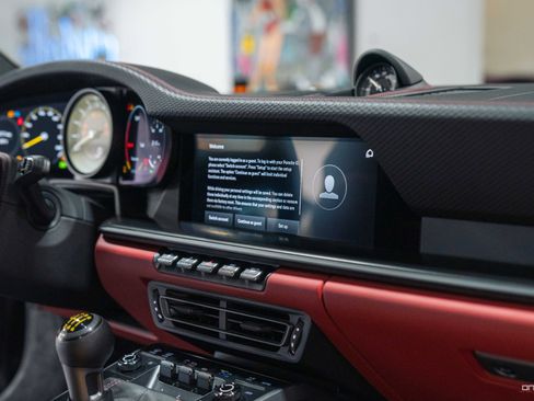 Used 2022 Porsche 911 GT3 RWD image 31