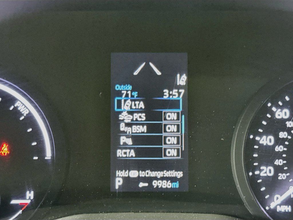 Used 2023 Toyota Sienna XLE AWD/4WD image 13