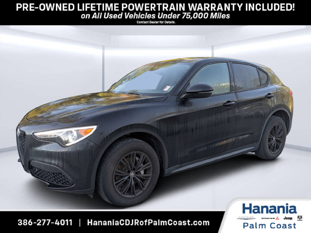 Used 2023 Alfa Romeo Stelvio Sprint AWD/4WD image 7