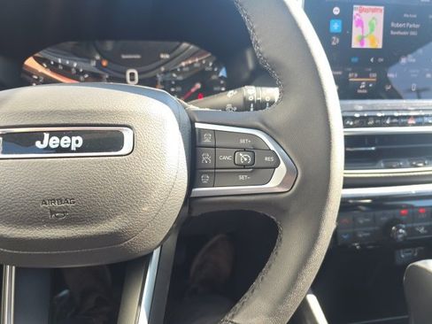 New 2026 Jeep Compass Limited image 14
