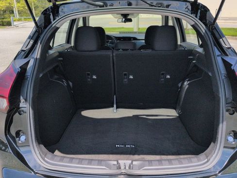 Used 2023 Nissan Kicks S FWD image 14