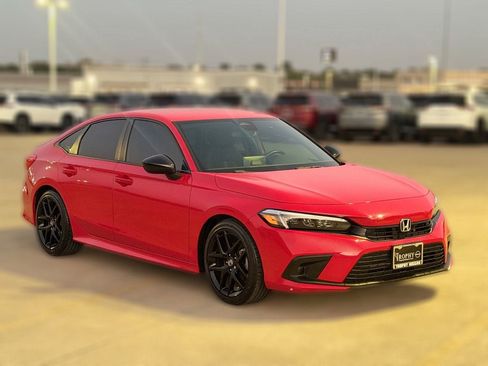 Used 2024 Honda Civic Sport image 5