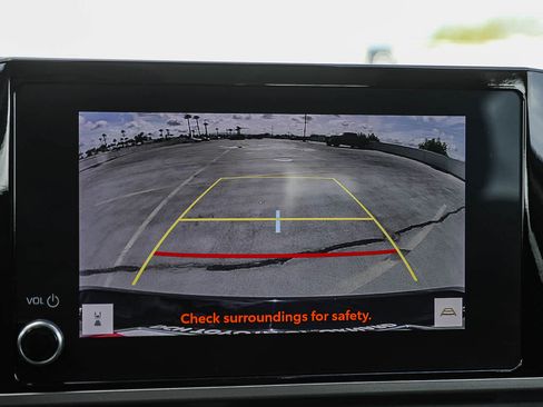Used 2025 Toyota Camry LE FWD image 23