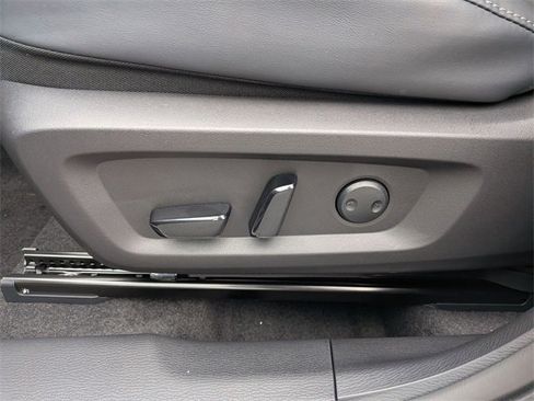 New 2026 Mitsubishi Outlander SE image 15