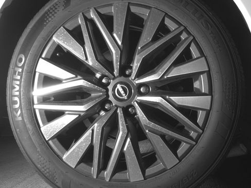 Used 2025 Nissan Altima 2.5 SV image 15