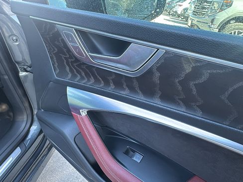 Used 2020 Audi S7 Premium Plus w/ S Sport Package image 31