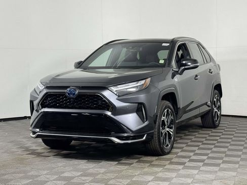 Used 2024 Toyota RAV4 XSE w/ Premium Package AWD/4WD image 7