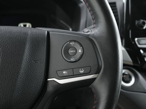 Used 2023 Honda Odyssey Sport image 16