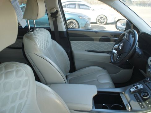 Used 2020 Hyundai Palisade Limited image 4