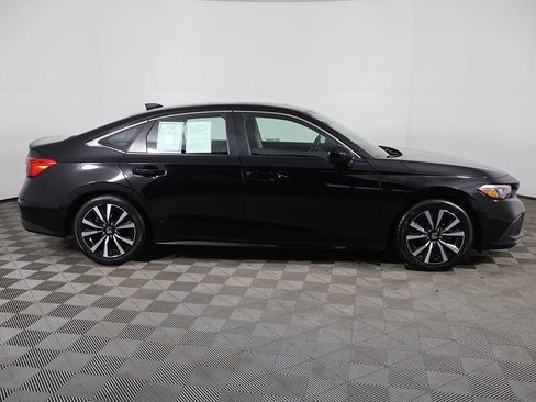 Used 2023 Honda Civic EX image 16