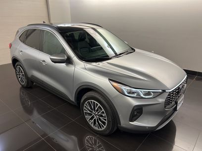 Used 2024 Ford Escape SE w/ PHEV Premium Package