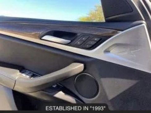 Used 2021 BMW X3 sDrive30i w/ Convenience Package image 2