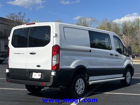 Used 2024 Ford Transit 250 Low Roof w/ Exterior Upgrade Package image 3