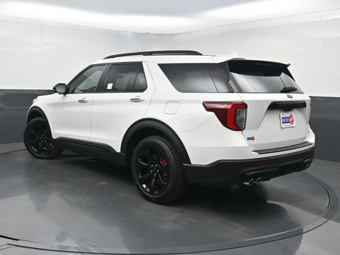 Used 2023 Ford Explorer ST w/ Equipment Group 401A AWD/4WD image 24