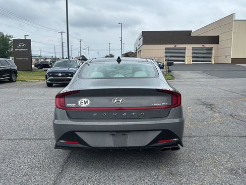 Used 2021 Hyundai Sonata Limited FWD image 4