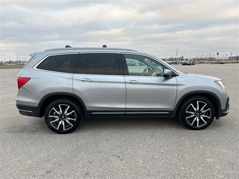 Used 2020 Honda Pilot Touring image 14