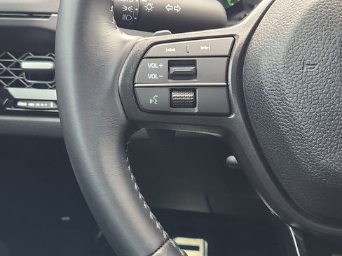 Certified 2025 Honda Accord Sport image 28