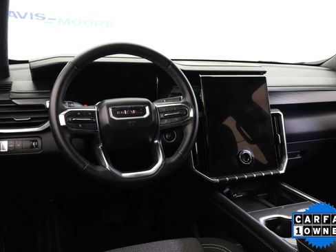 Used 2025 GMC Acadia Elevation image 16