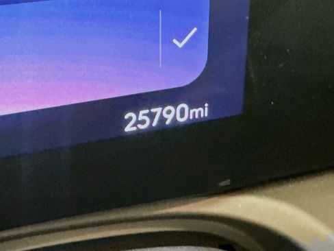 Used 2025 Buick Encore GX Preferred image 19