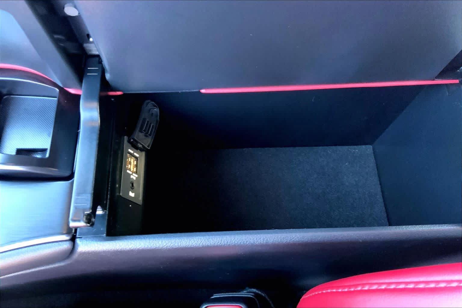 Used 2019 Lexus UX 250h F Sport AWD/4WD image 34