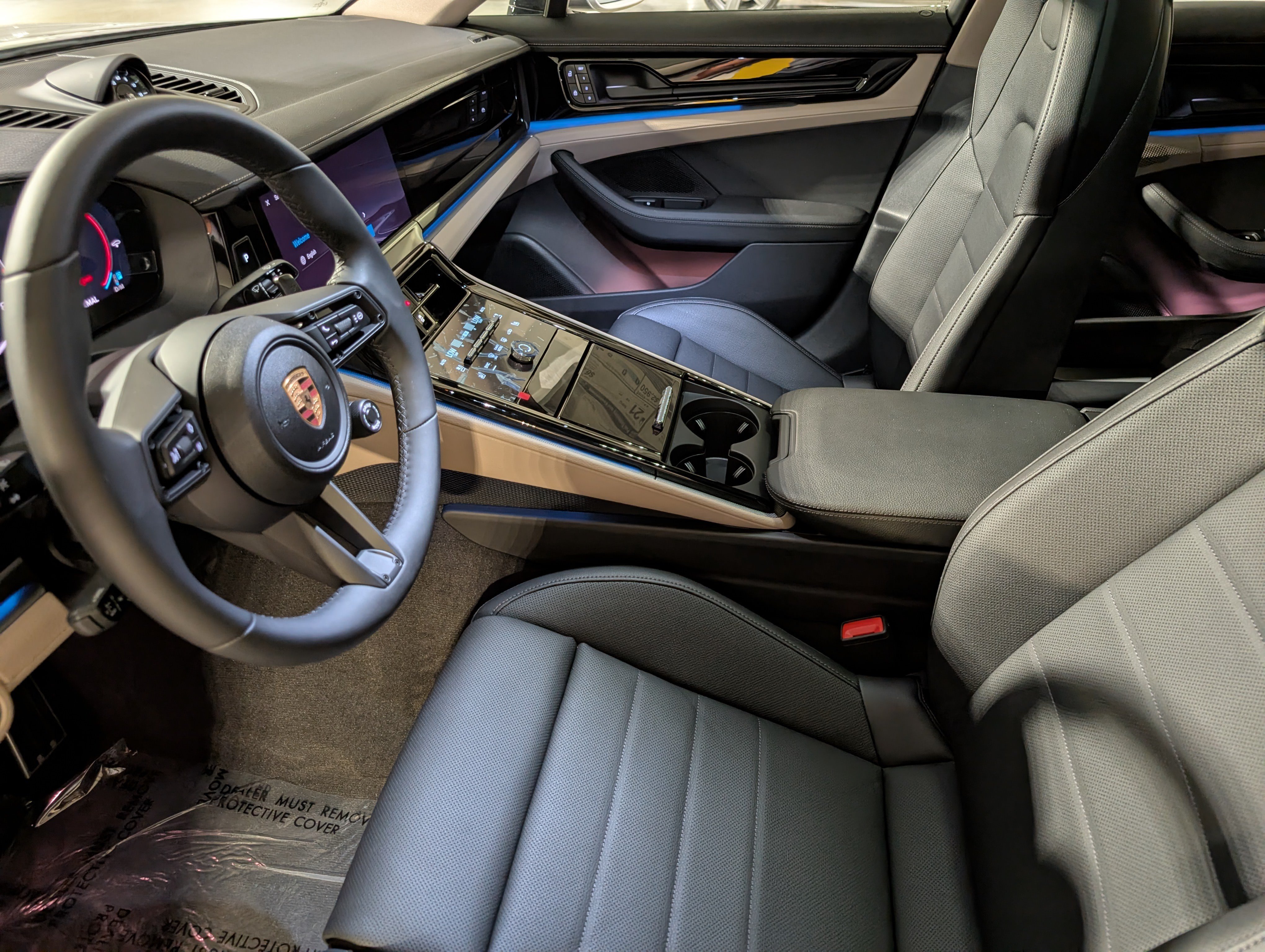 New 2026 Porsche Panamera 4 AWD/4WD image 4