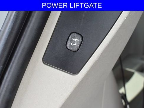 Used 2019 Dodge Grand Caravan SXT FWD image 7