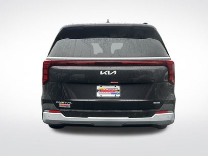 New 2026 Kia Carnival EX
