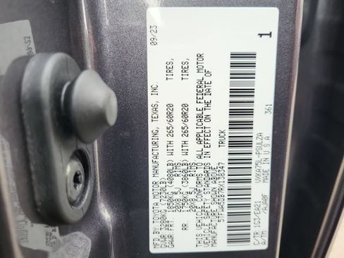 Used 2024 Toyota Tundra Limited w/ TRD Off-Road Package AWD/4WD image 31